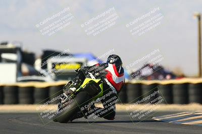 media/Apr-16-2022-CVMA (Sat) [[090b37c3ce]]/Race 14 Amateur Supersport Open/